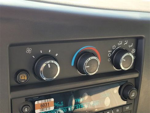 New 2025 Chevrolet Express 2500 Work Van image 18