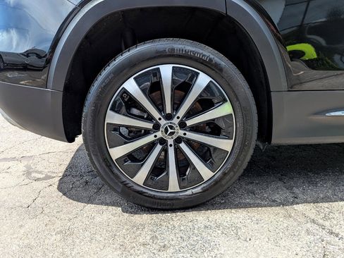 Used 2021 Mercedes-Benz GLB 250 4MATIC w/ Premium Package image 53