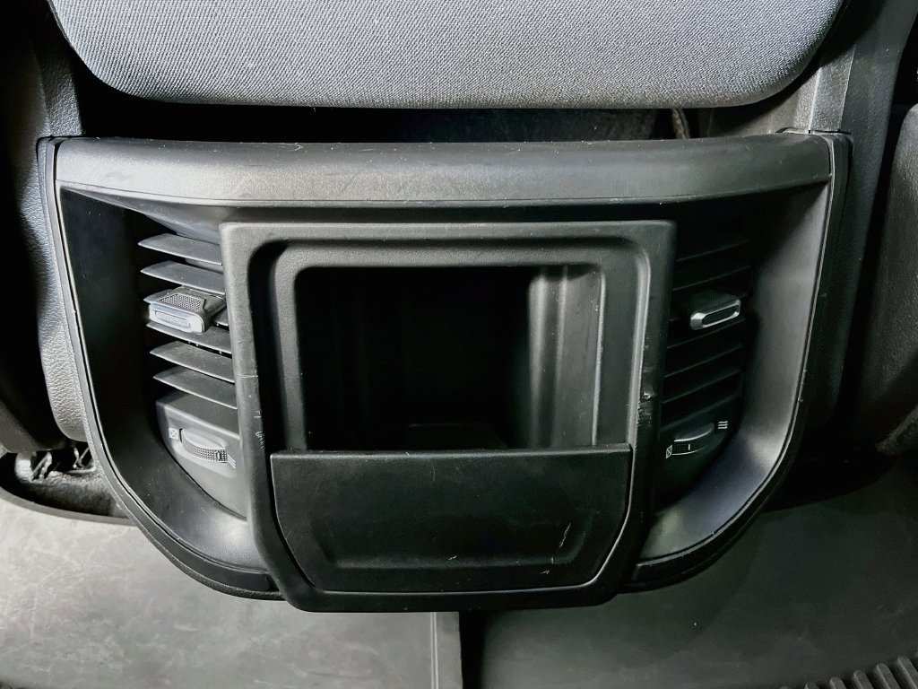 Used 2021 RAM 1500 Big Horn AWD/4WD image 32