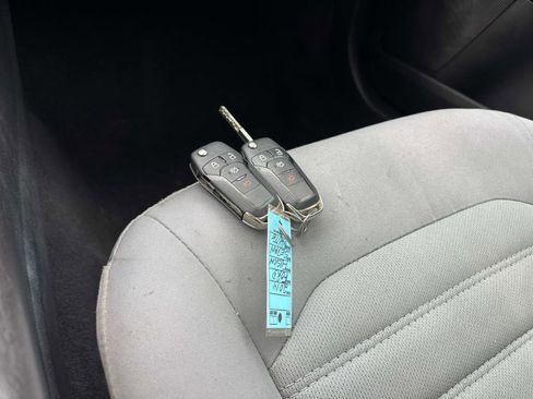 Used 2014 Ford Fusion S image 28