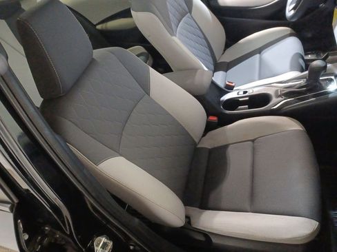 Used 2024 Toyota Corolla LE image 25