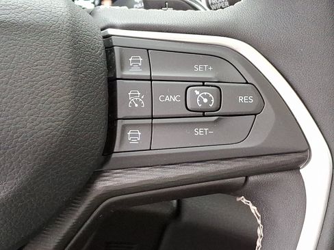 Certified 2024 Jeep Grand Cherokee L Laredo w/ Luxury Tech Group I image 24