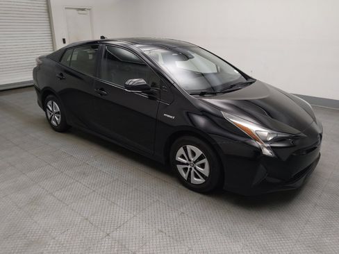 Used 2018 Toyota Prius Four w/ Advanced Technology Package image 11