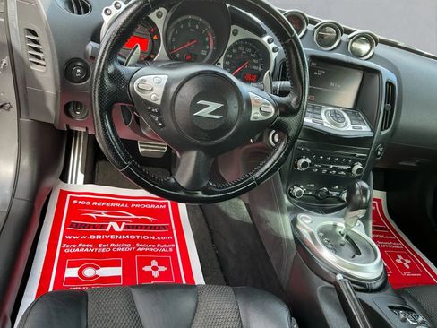 Used 2014 Nissan 370Z Touring w/ Sport Package image 14