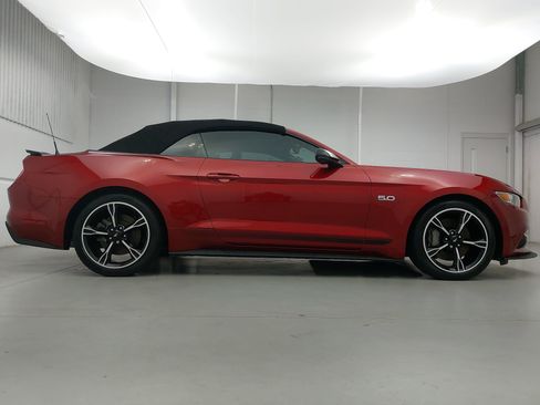 Used 2016 Ford Mustang GT Premium w/ Equipment Group 401A RWD image 8