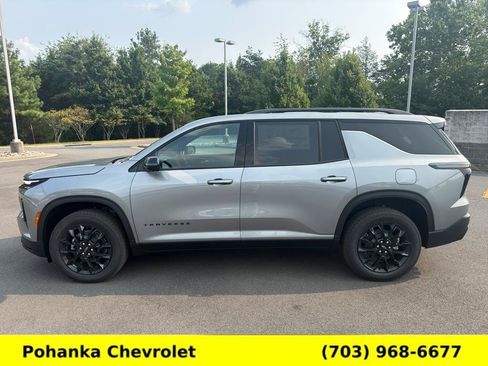 New 2026 Chevrolet Traverse LT w/ Midnight/Sport Edition AWD/4WD image 4