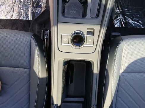 New 2026 Volkswagen Tiguan SE R-Line FWD image 25