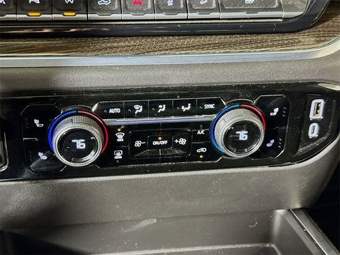 Used 2023 Chevrolet Silverado 1500 LT Trail Boss w/ LT Trail Boss Premium Package image 14