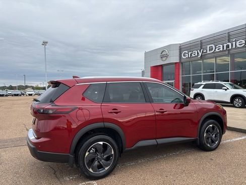 New 2026 Nissan Rogue SV w/ SV Premium Package image 4