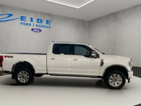 Used 2022 Ford F350 Platinum image 4