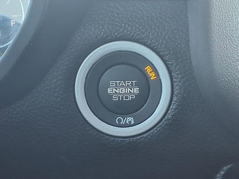 Used 2023 RAM 1500 Big Horn image 6