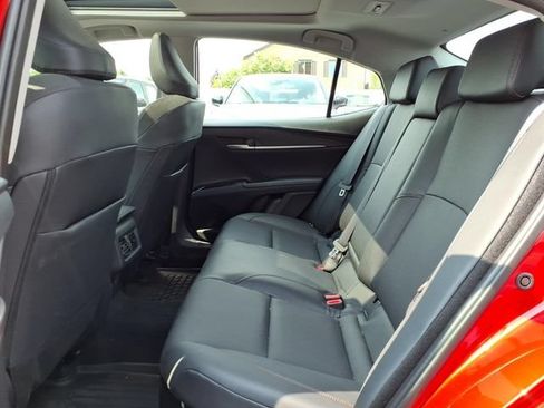 Used 2026 Toyota Camry XLE w/ Premium Plus Package AWD/4WD image 8