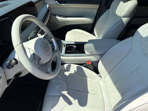 Used 2023 Hyundai Palisade Limited AWD/4WD image 20