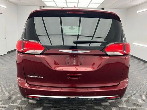 Used 2020 Chrysler Pacifica Touring-L Plus image 23