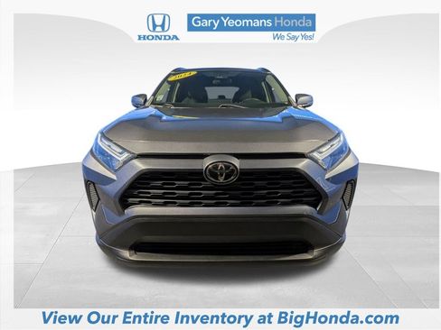 Used 2024 Toyota RAV4 XLE FWD image 11
