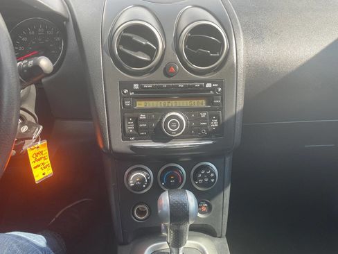 Used 2013 Nissan Rogue S image 12