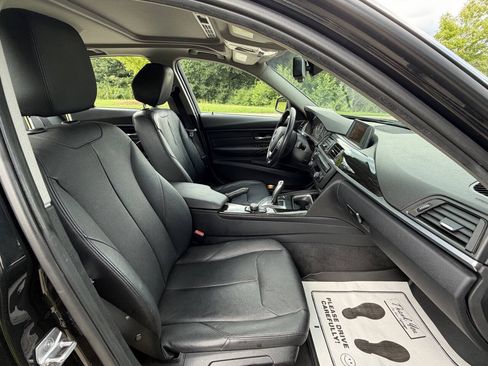 Used 2015 BMW 328i xDrive Sedan AWD/4WD image 18