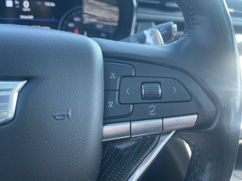Used 2020 Cadillac XT6 Sport AWD/4WD image 14