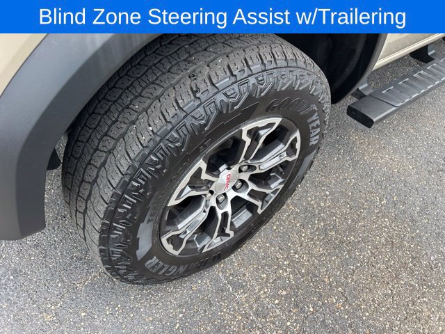 Certified 2024 GMC Canyon AT4 w/ Technology Package AWD/4WD image 17