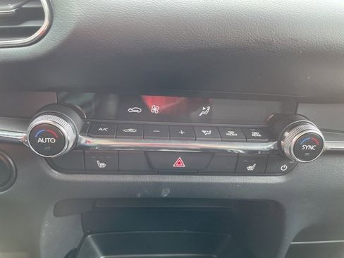 Certified 2025 MAZDA CX-30 AWD 2.5 S w/ Preferred Package image 20