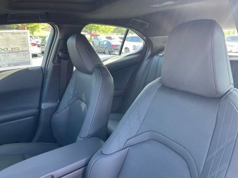 New 2026 Lexus UX 300h AWD image 10