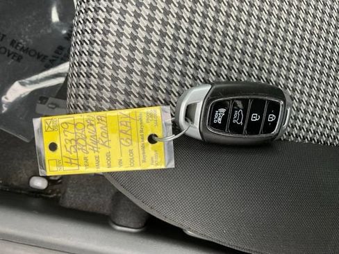 Used 2020 Hyundai Kona SEL Plus AWD/4WD image 50