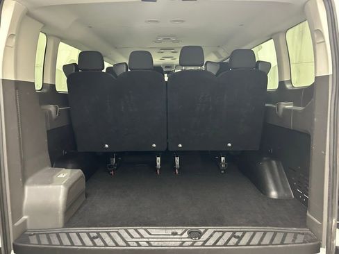 Used 2023 Ford Transit 350 XLT image 26