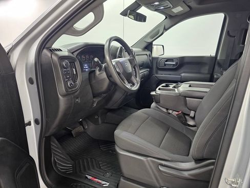 Used 2020 Chevrolet Silverado 1500 Custom Trail Boss w/ Custom Convenience Package AWD/4WD image 17