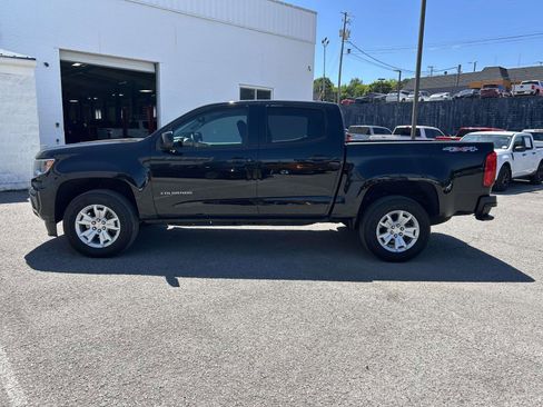 Used 2022 Chevrolet Colorado LT w/ LT Convenience Package AWD/4WD image 6