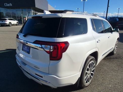 Used 2021 GMC Acadia Denali w/ Denali Ultimate Package image 5