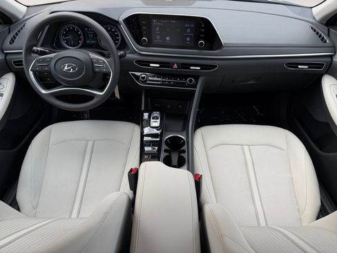 Used 2023 Hyundai Sonata SE FWD image 16