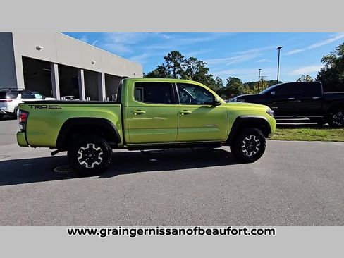 Used 2023 Toyota Tacoma TRD Off-Road image 31