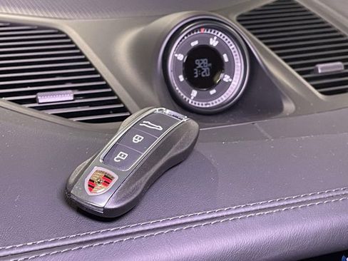 New 2026 Porsche Cayenne S AWD/4WD image 46