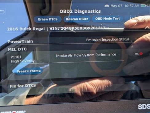 Used 2016 Buick Regal FWD image 41