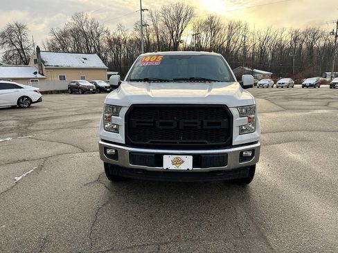Used 2017 Ford F150 Lariat image 3
