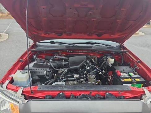 Used 2013 Toyota Tacoma 2WD Access Cab image 19