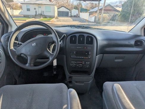 Used 2006 Dodge Grand Caravan SE w/ Popular Equipment Group I image 7