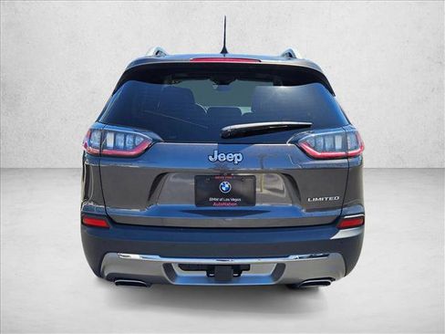 Used 2019 Jeep Cherokee Limited w/ Luxury Group FWD image 7