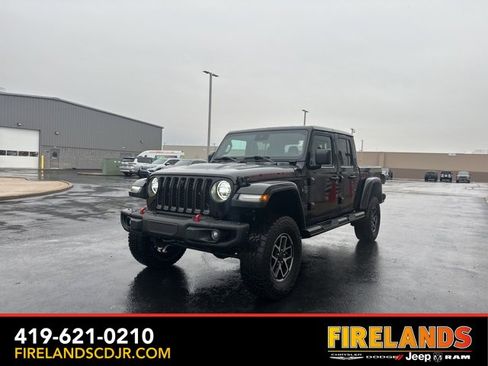Used 2020 Jeep Gladiator Rubicon image 3