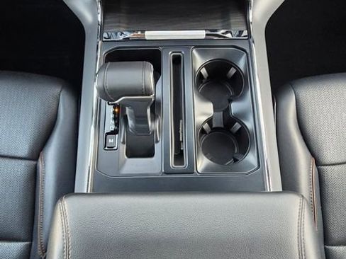 Used 2024 Ford F150 Lariat w/ FX4 Off-Road Package image 42