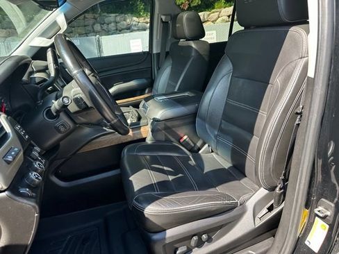 Used 2018 GMC Yukon Denali w/ Denali Ultimate Package AWD/4WD image 17
