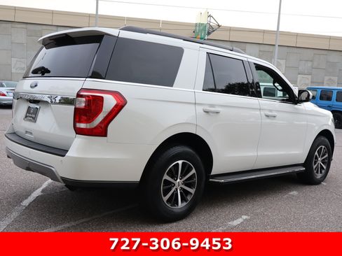 Used 2021 Ford Expedition XLT RWD image 8