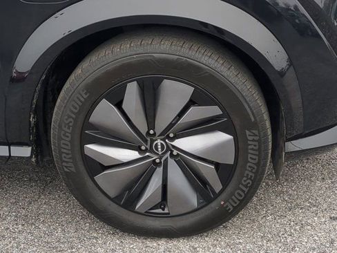 Used 2023 Nissan Ariya FWD image 10