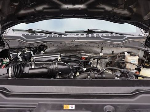 Used 2020 Ford F350 Lariat image 43