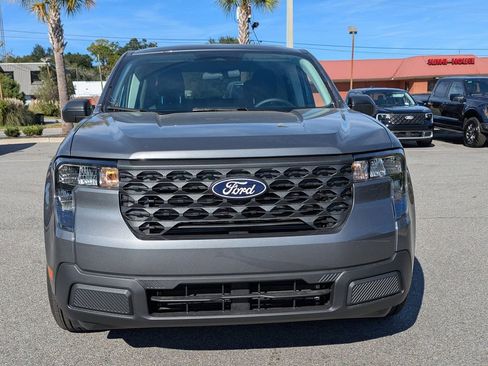 New 2025 Ford Maverick XL image 9