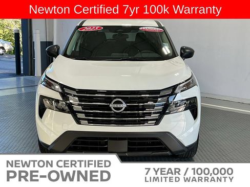 Used 2025 Nissan Rogue S FWD image 20