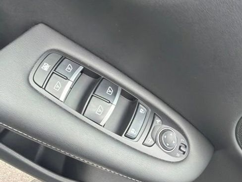 Used 2023 INFINITI QX55 Luxe w/ Cargo Package AWD/4WD image 21