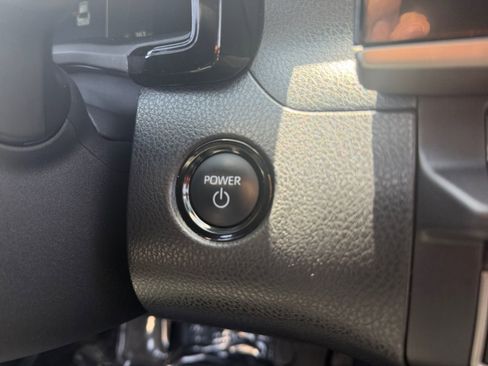 Certified 2025 Toyota Camry LE image 19