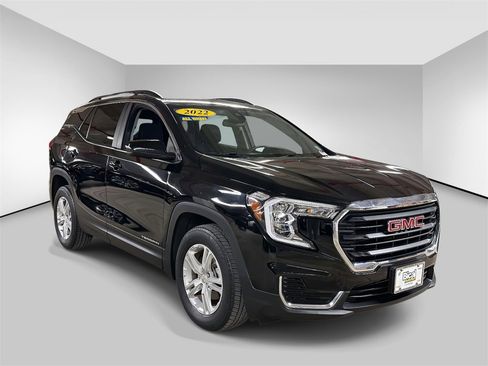 Used 2022 GMC Terrain SLE w/ Driver Convenience Package image 7