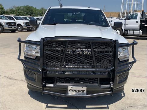 Used 2022 RAM 2500 Tradesman RWD image 11
